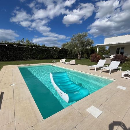 Villa Maderna Рутилиано Екстериор снимка
