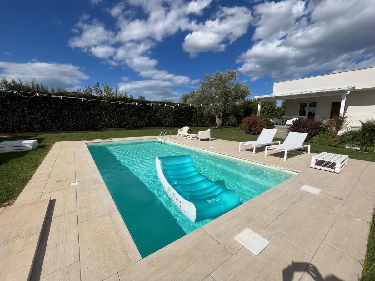 Villa Maderna Рутилиано Екстериор снимка